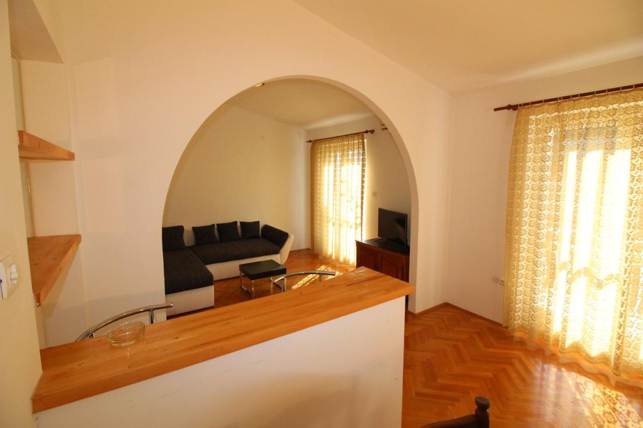Makarska Centre & Free Private Parking Apartment Exterior photo