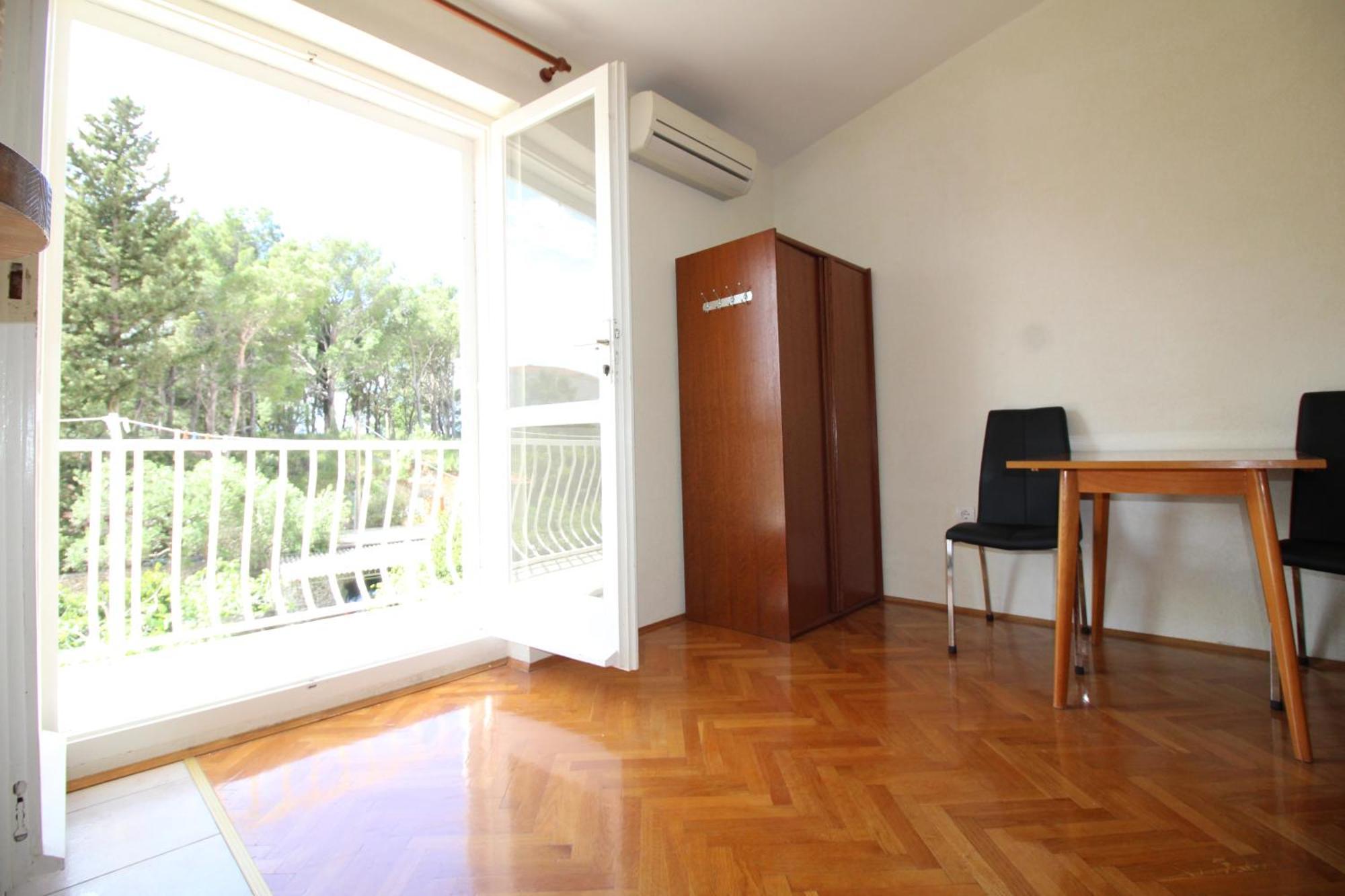 Makarska Centre & Free Private Parking Apartment Exterior photo